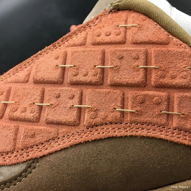 Kick Theory AT3102-200 Low Stone Sepia Jordan Blush Canteen-Terra x 13 CLOT Air 0708